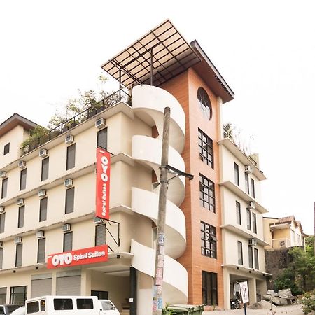 Spiral Suites Hotel 奎松市 外观 照片