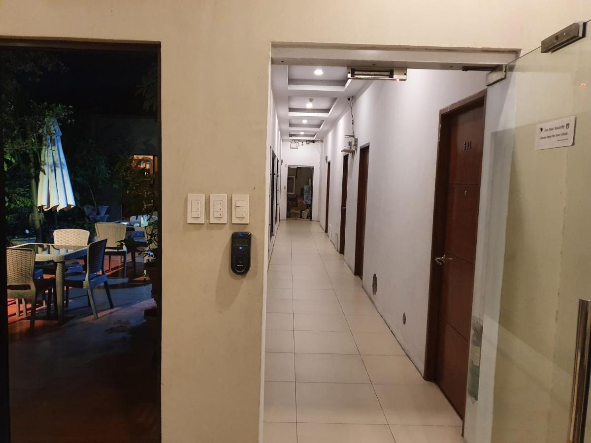 Spiral Suites Hotel 奎松市 外观 照片