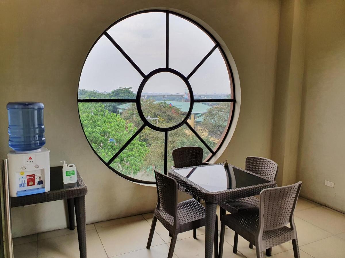 Spiral Suites Hotel 奎松市 外观 照片