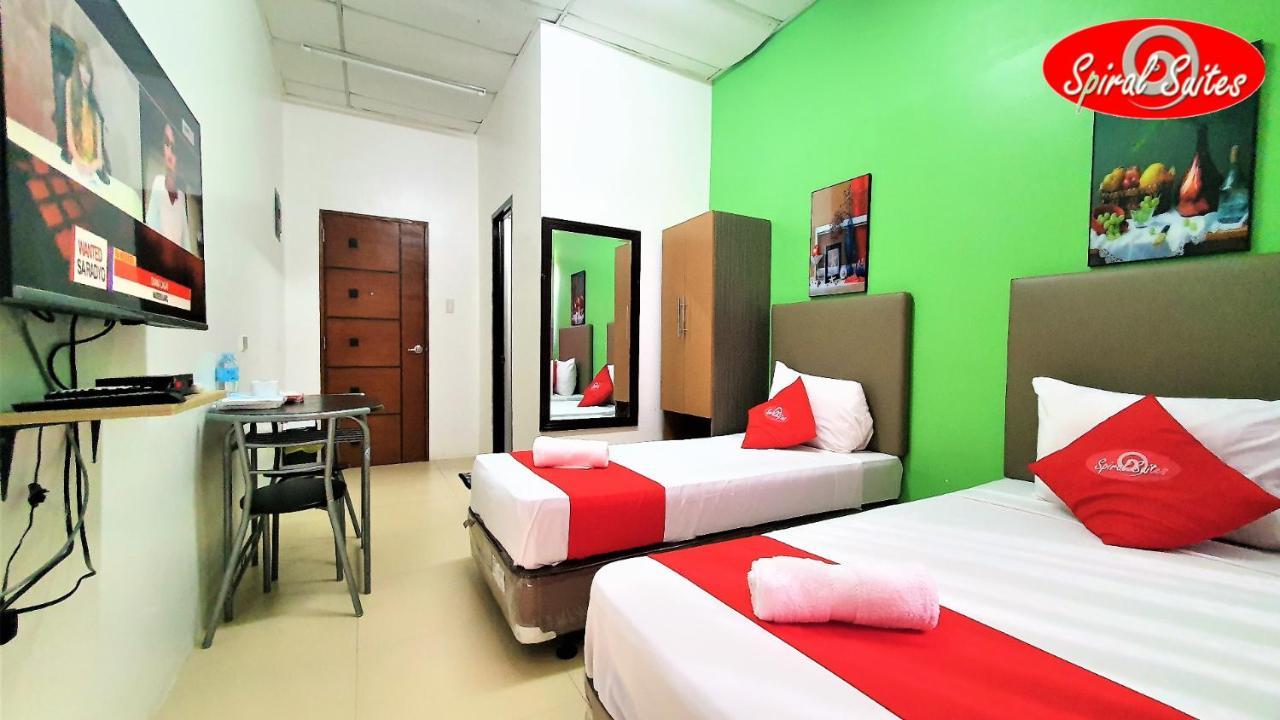 Spiral Suites Hotel 奎松市 外观 照片
